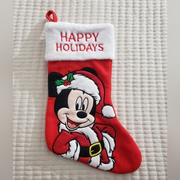 3 Christmas Stockings 🎄 - Picture 4 of 5